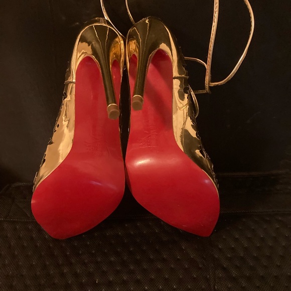 Christian  Louboutin Impera - Picture 7 of 7